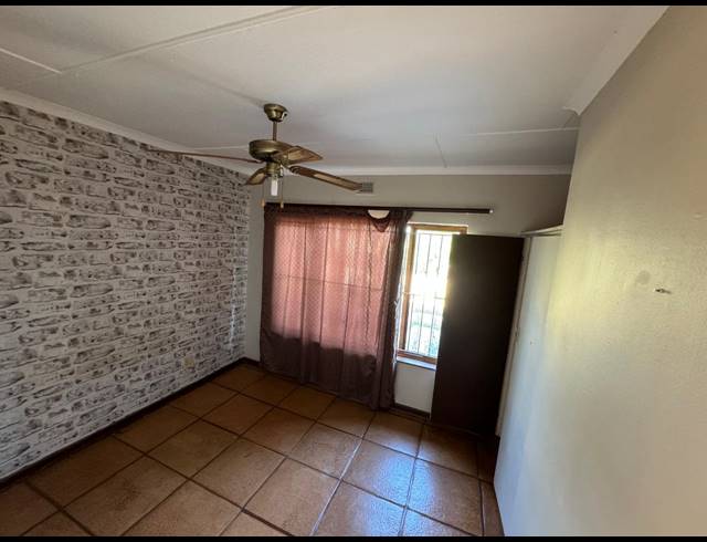 3 BEDROOM FREESTANDING TO LET IN EMPANGENI CENTRAL